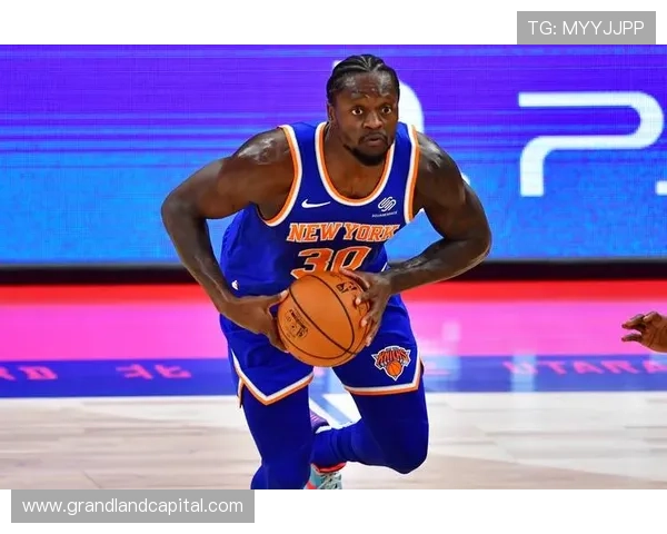 兰德尔全能表现助力球队16分9板6助攻三分球命中率高达375