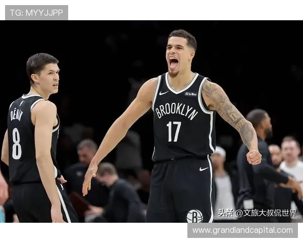 鹈鹕主帅赞费尔斯在比赛中始终保持进攻性表现无论局势如何