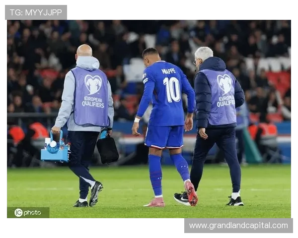 姆巴佩因伤离开法国国家队后选择前往迪拜未返回皇马